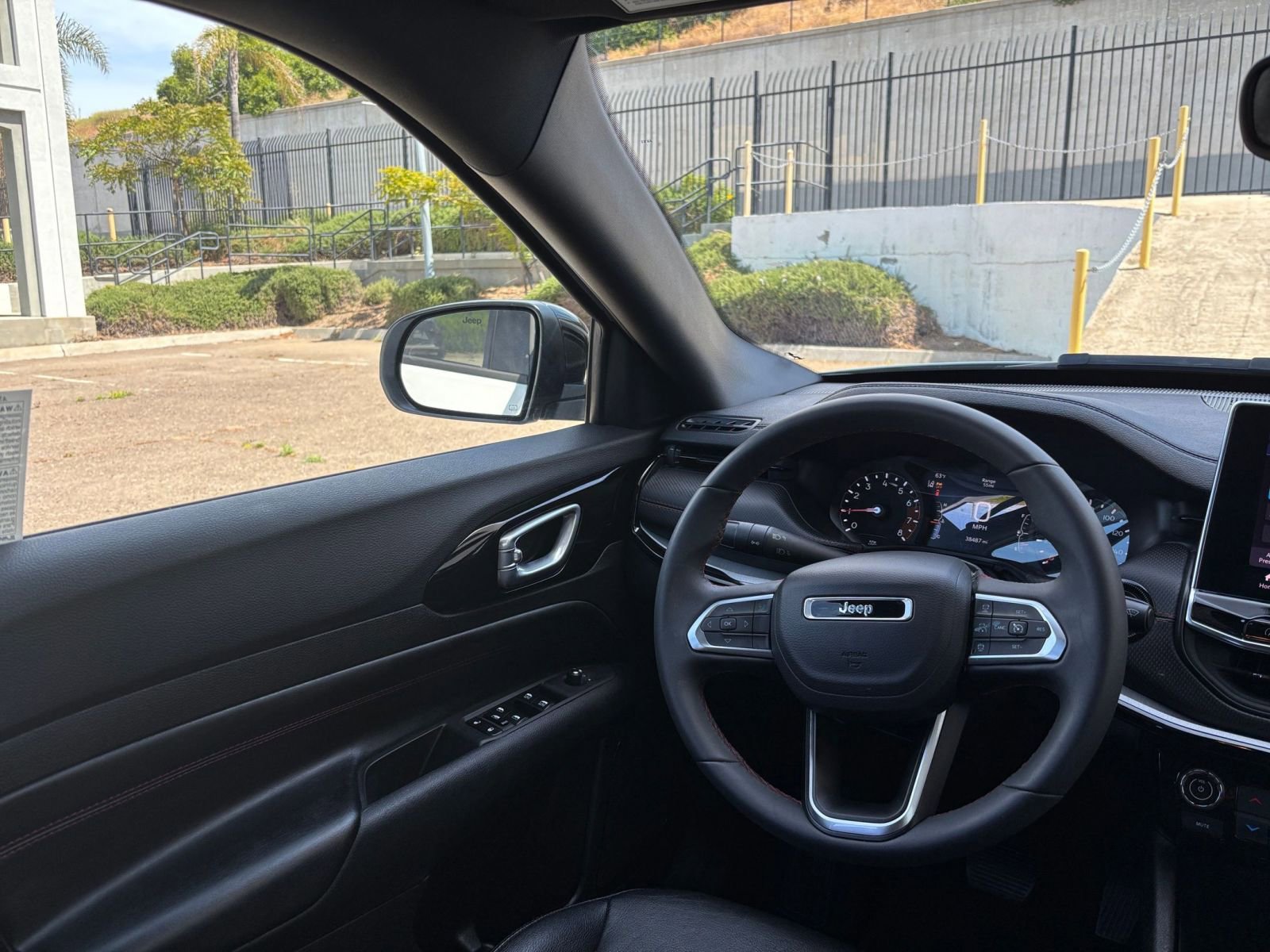 Thumbnail: 2025 Jeep Compass - 33