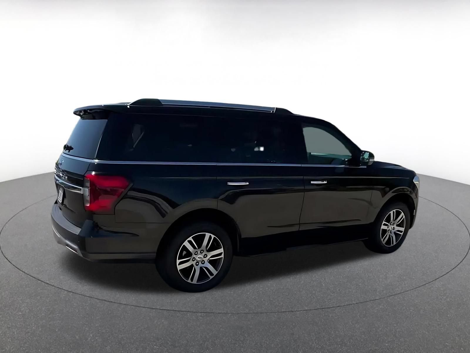 Thumbnail: 2024 Ford Expedition - 12