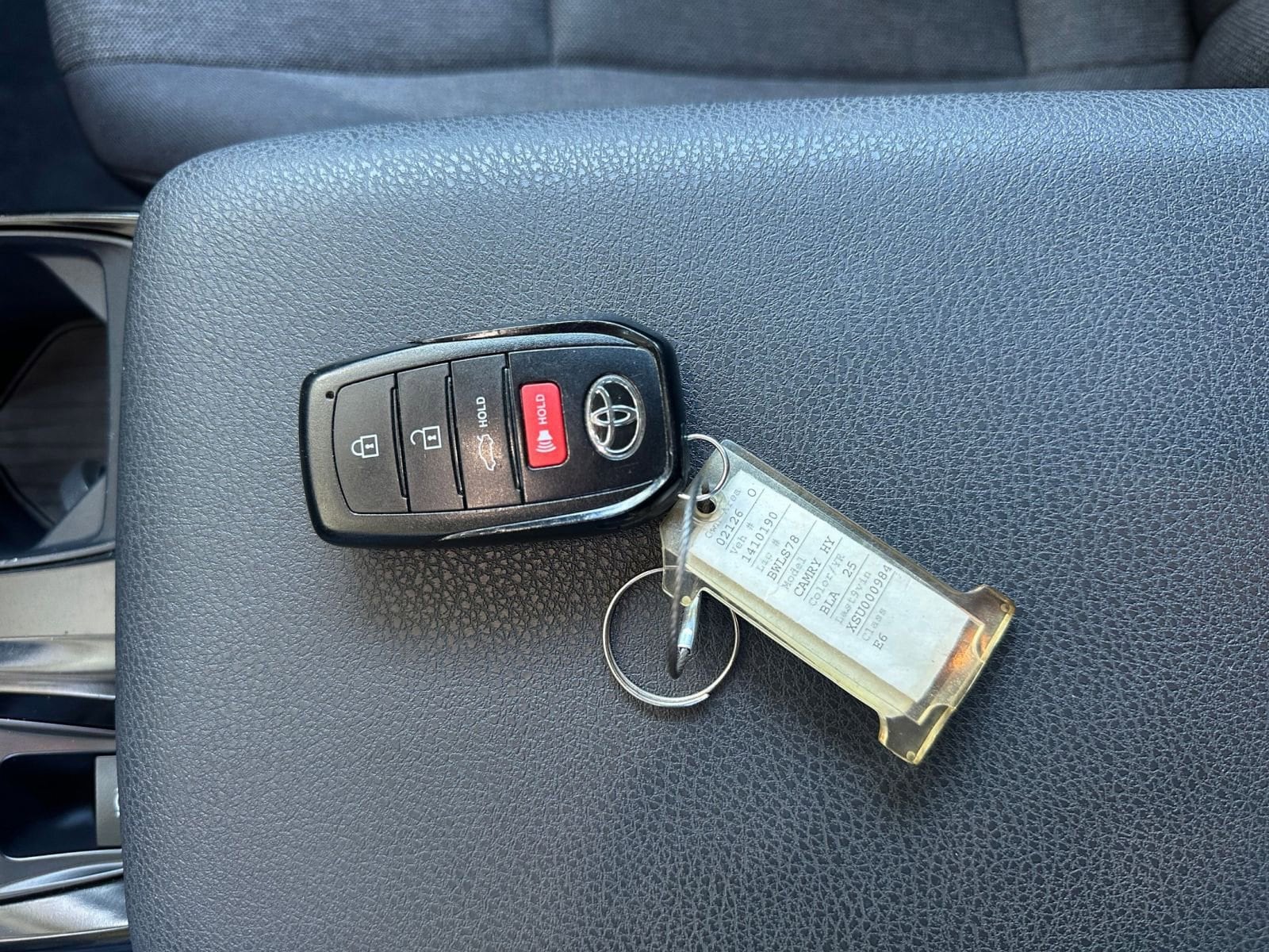 Thumbnail: 2025 Toyota Camry - 22