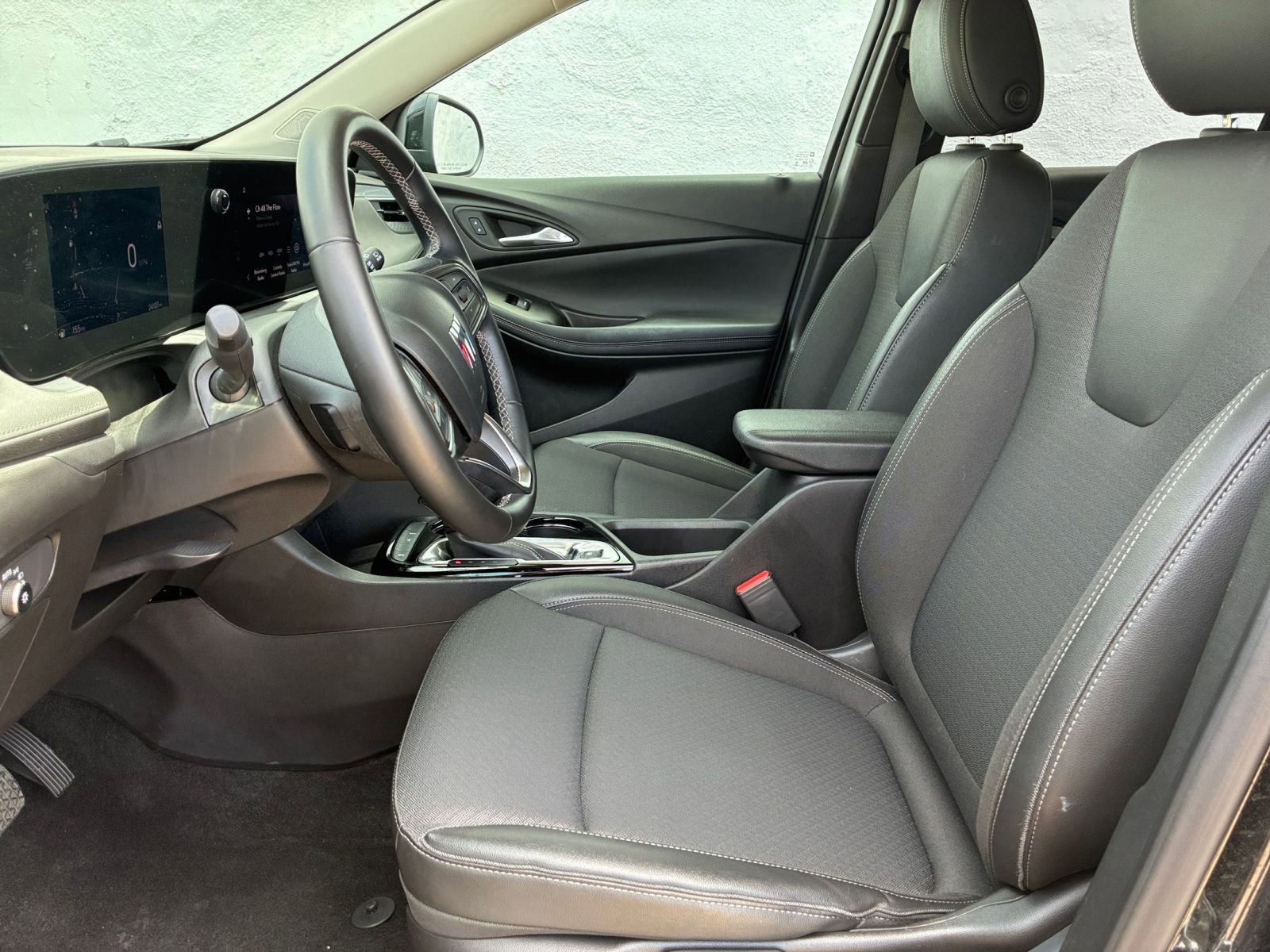 Thumbnail: 2025 Buick Encore GX - 25