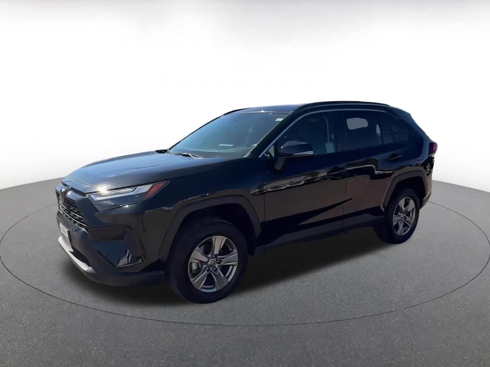 Thumbnail: 2025 Toyota RAV4 - 7