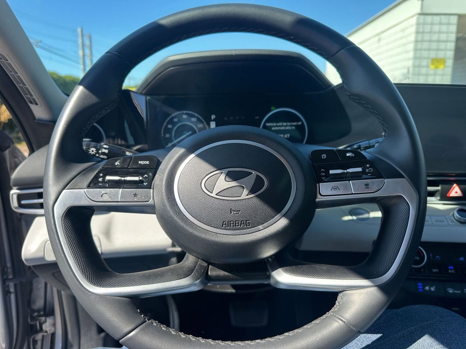 Thumbnail: 2025 Hyundai Elantra - 27