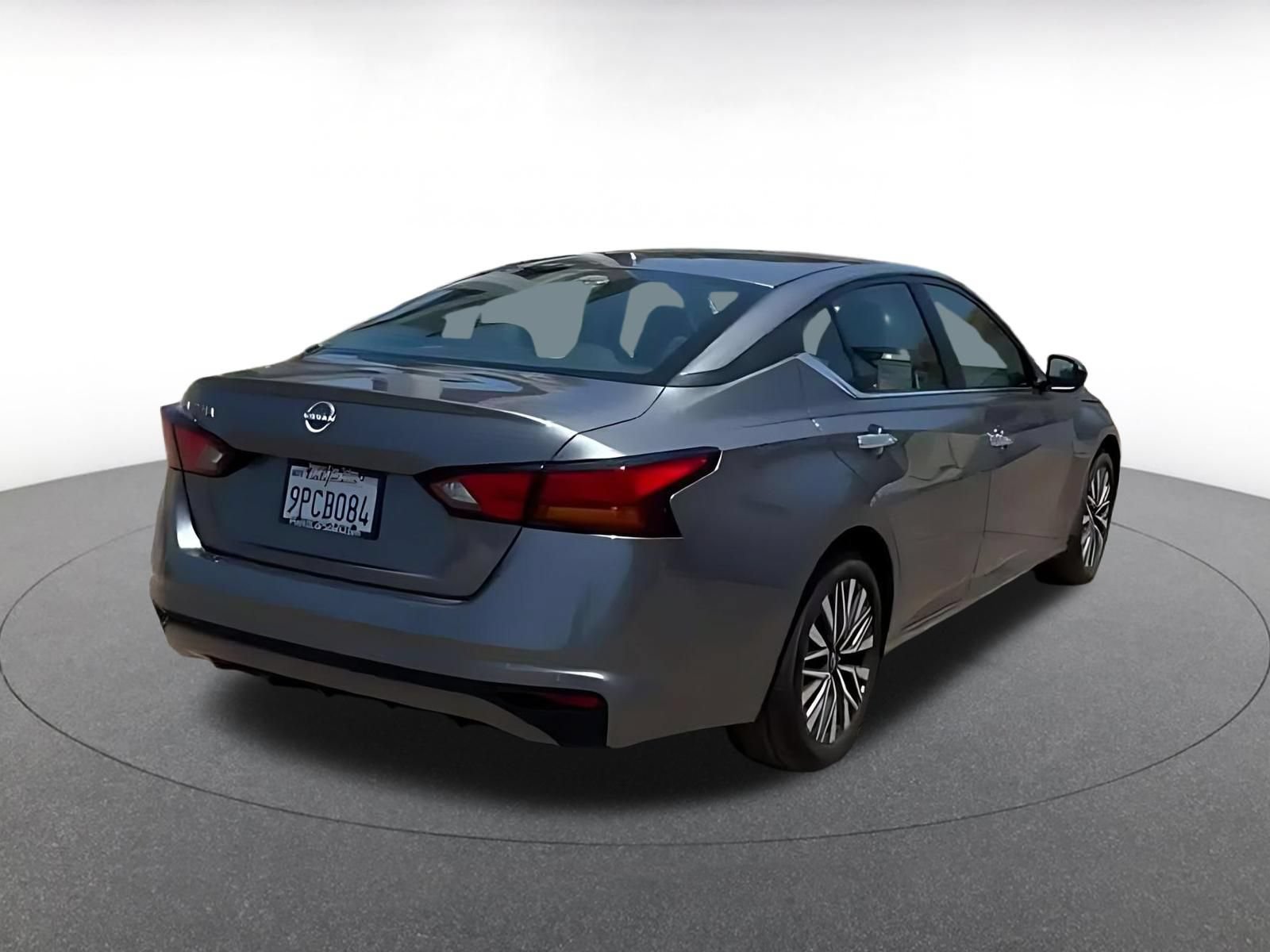 Thumbnail: 2025 Nissan Altima - 14