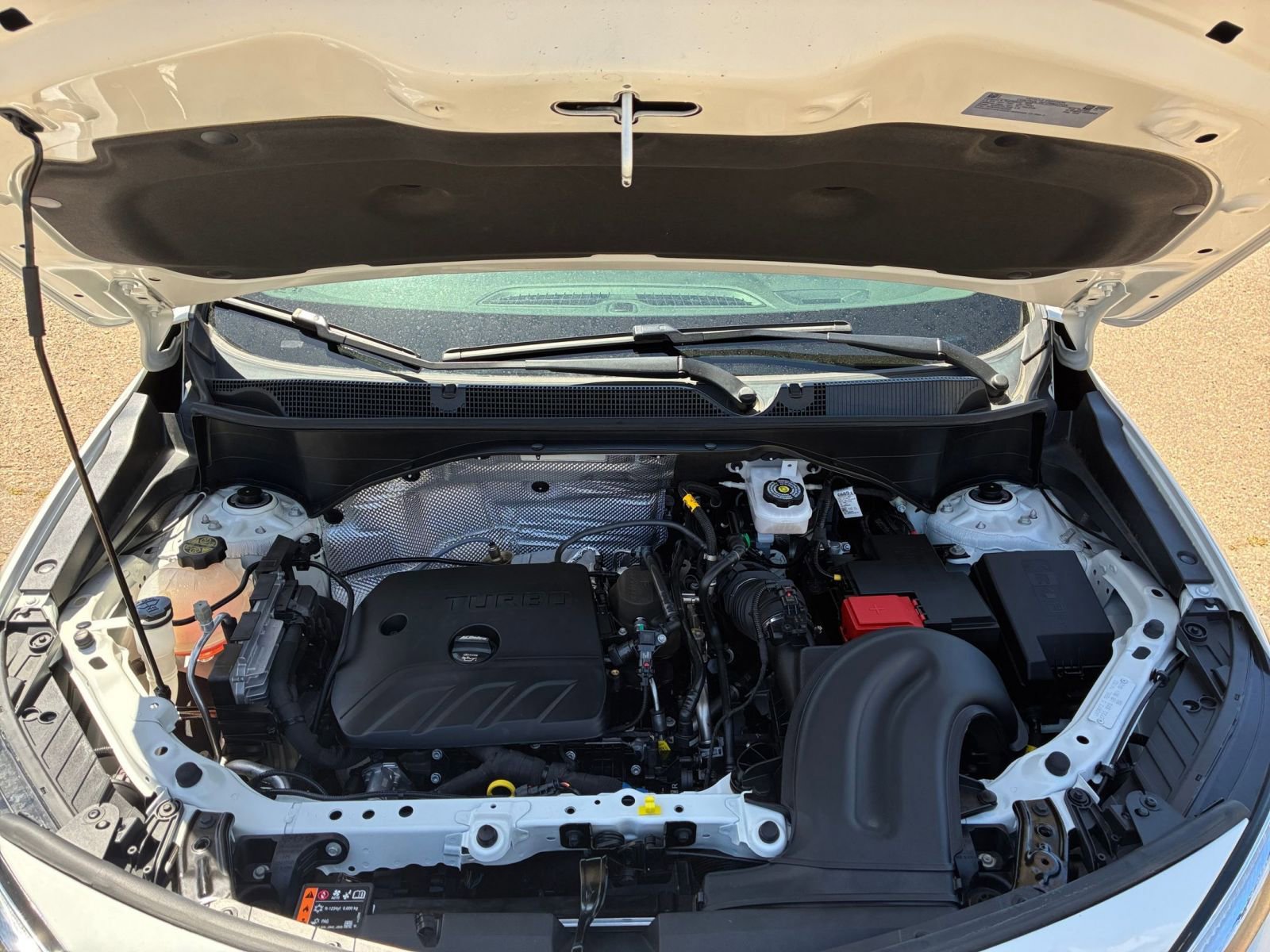 Thumbnail: 2025 Buick Encore GX - 31