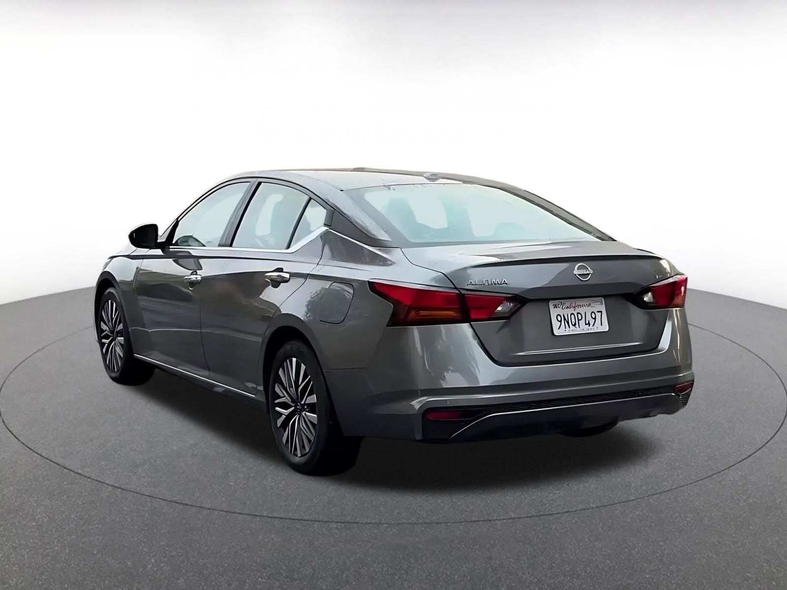 Thumbnail: 2025 Nissan Altima - 11