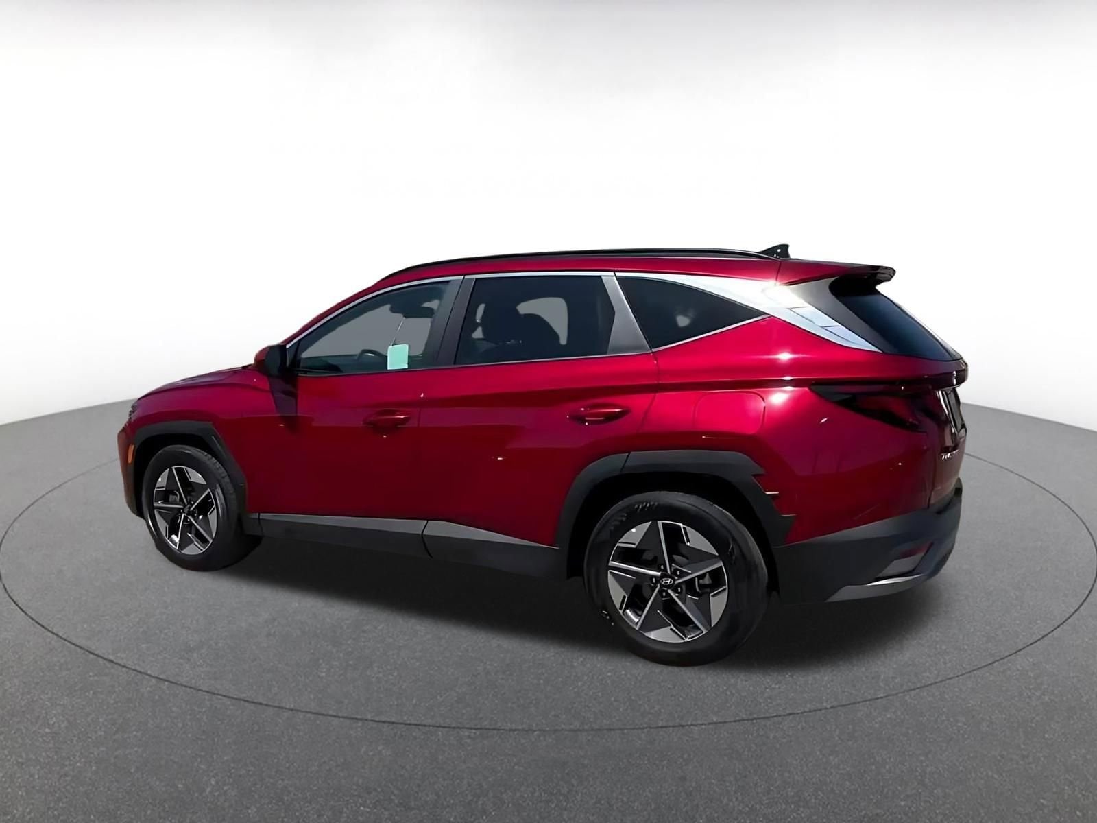 Thumbnail: 2025 Hyundai Tucson - 9