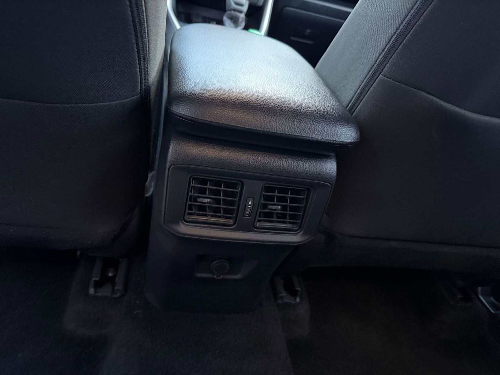 Thumbnail: 2025 Toyota RAV4 - 23