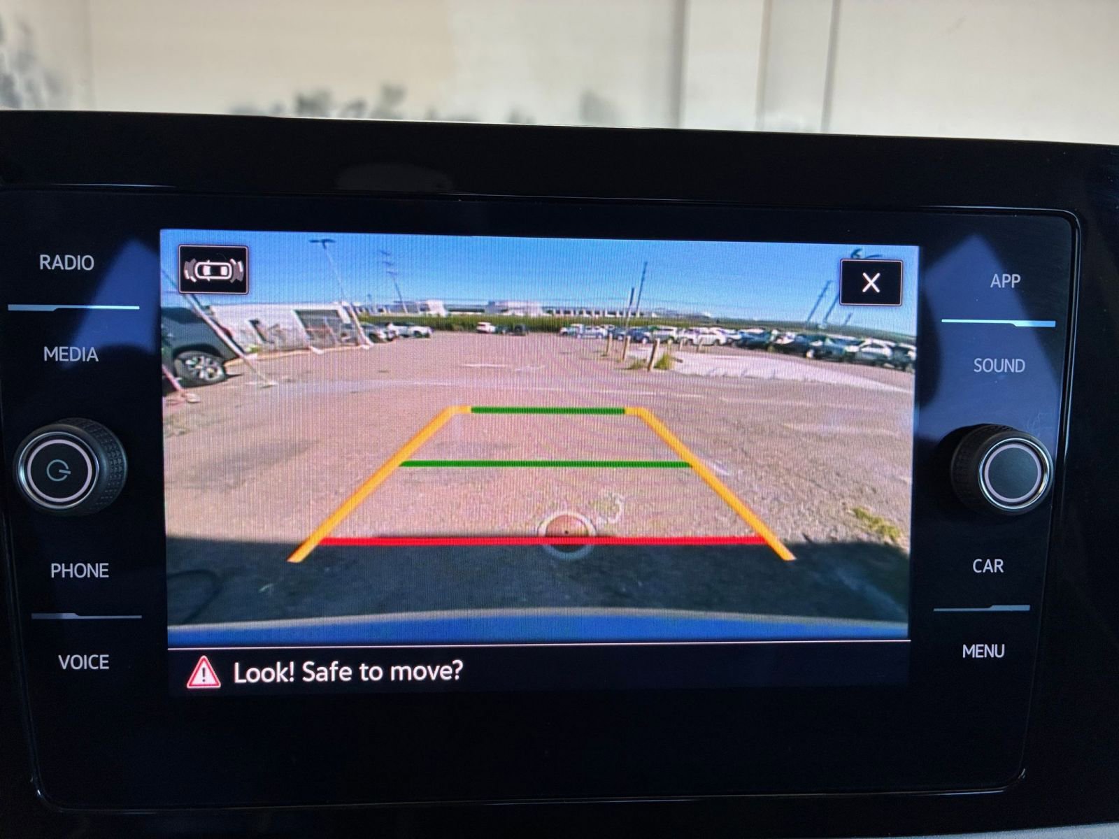 Thumbnail: 2025 Volkswagen Taos - 24