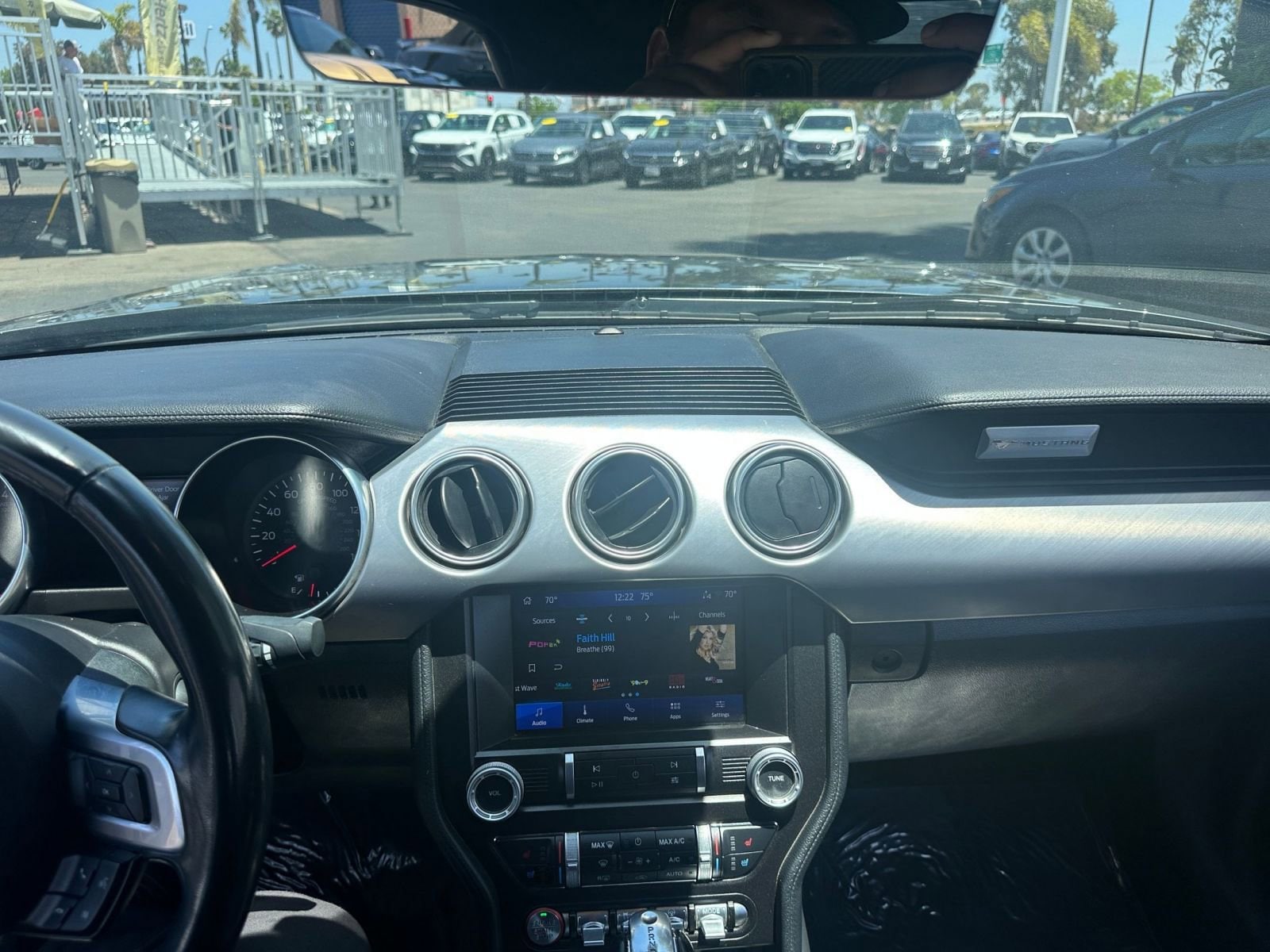 2023 Ford Mustang  18