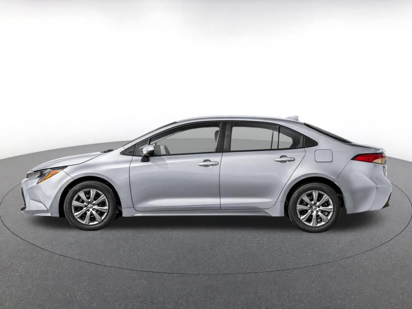 Thumbnail: 2025 Toyota Corolla - 3