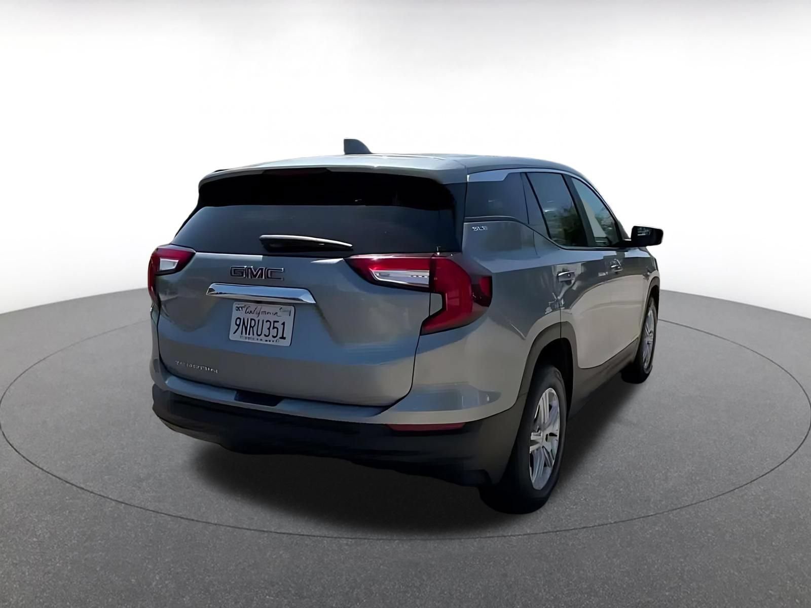 Thumbnail: 2024 GMC Terrain - 13
