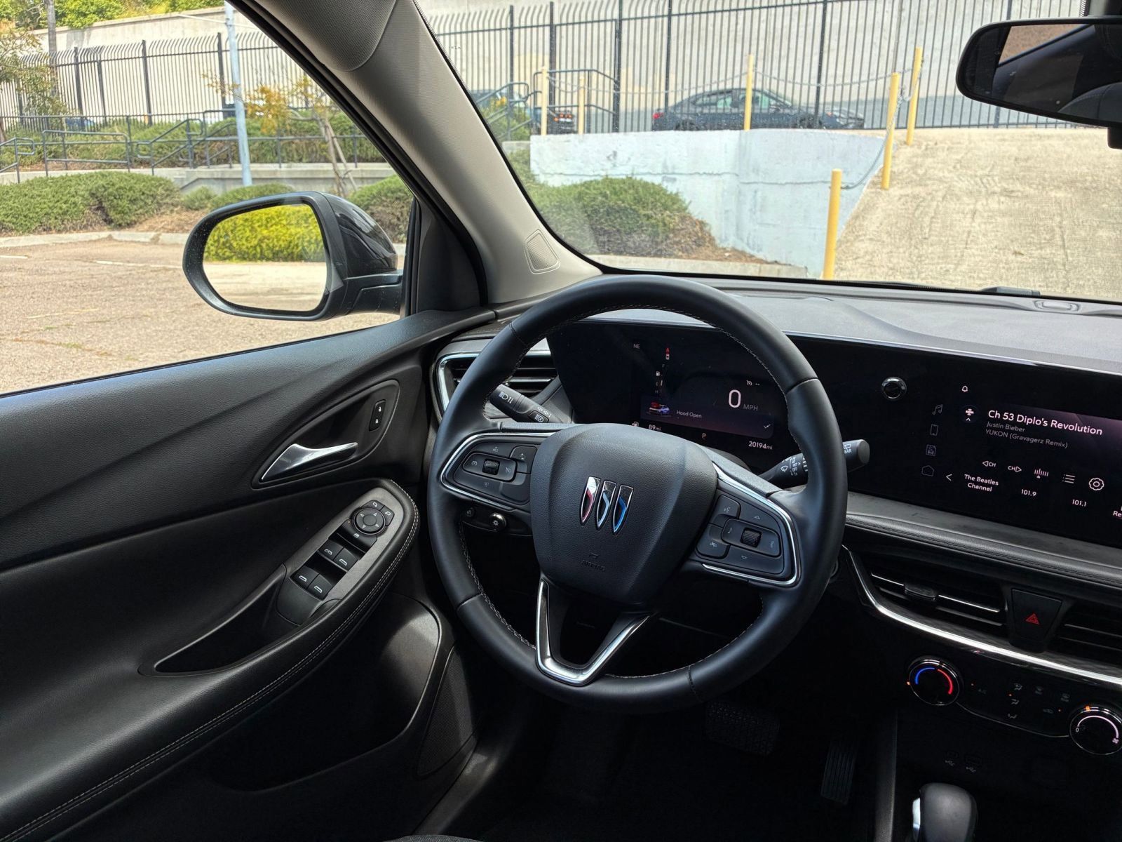 Thumbnail: 2025 Buick Encore GX - 33