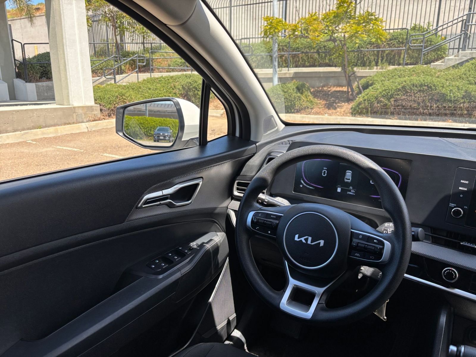 Thumbnail: 2025 Kia Sportage - 33