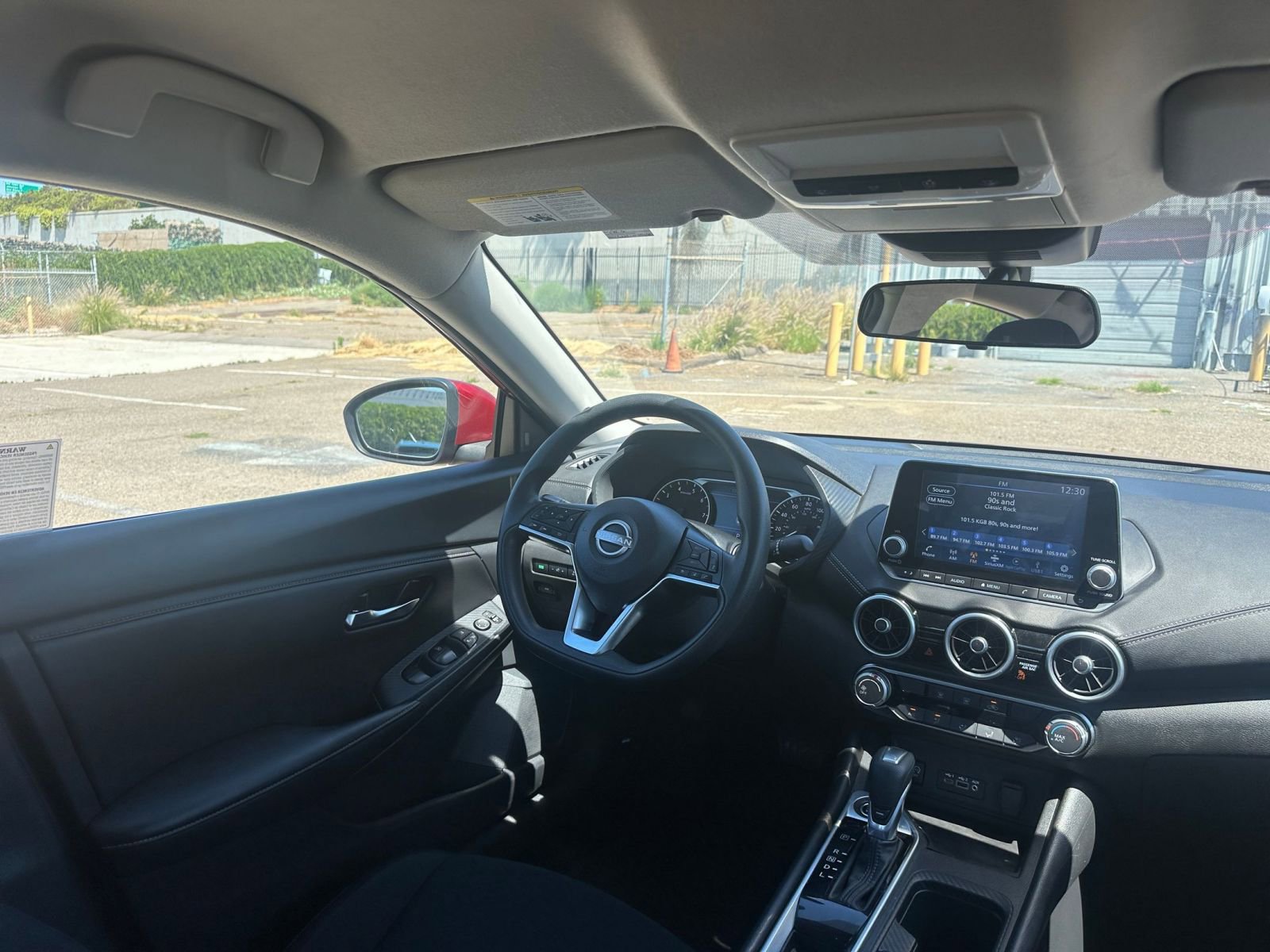 Thumbnail: 2024 Nissan Sentra - 32