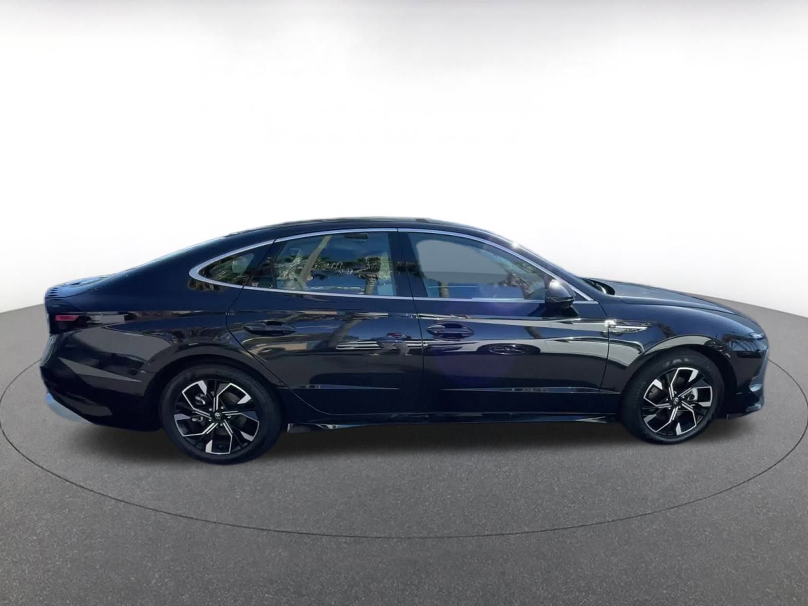 Thumbnail: 2025 Hyundai Sonata - 15