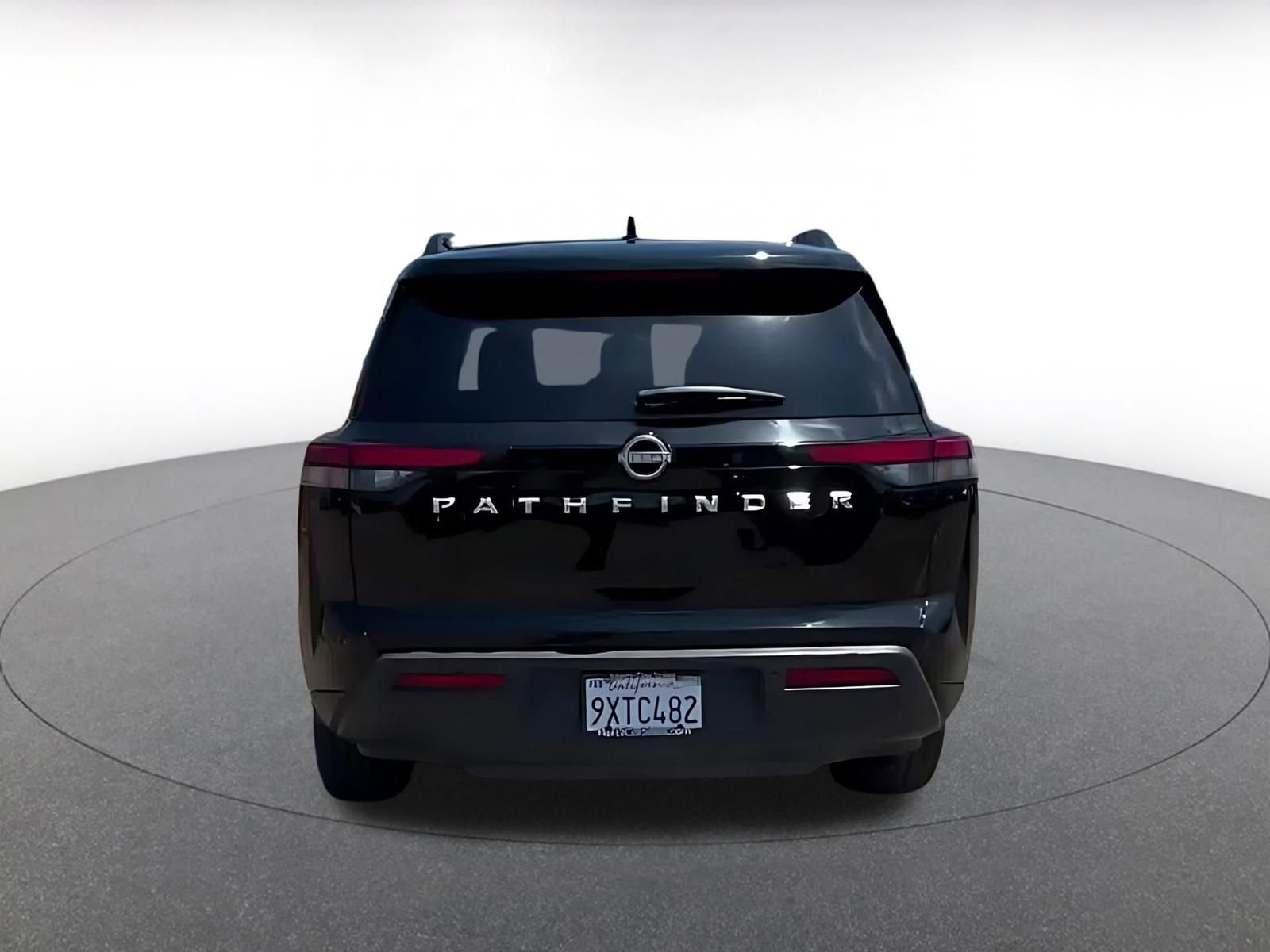 Thumbnail: 2025 Nissan Pathfinder - 12
