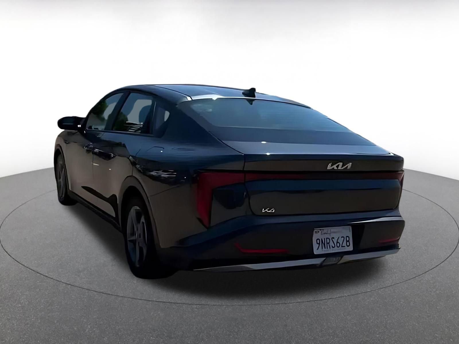 Thumbnail: 2025 Kia K4 - 10