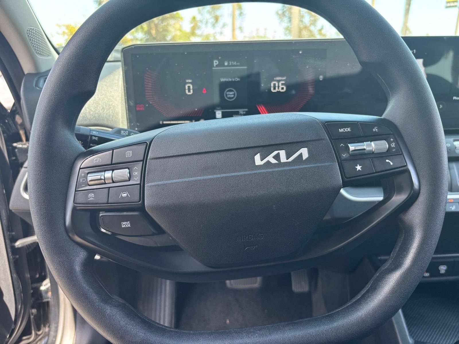 Thumbnail: 2025 Kia K4 - 27