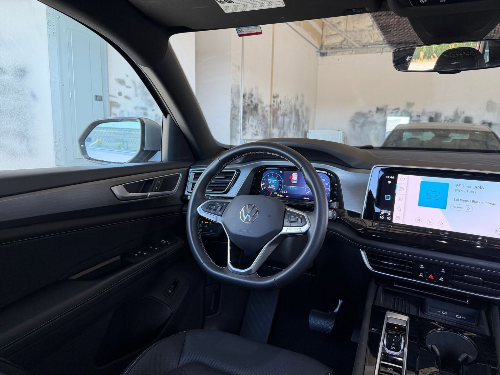 Thumbnail: 2025 Volkswagen Atlas - 34