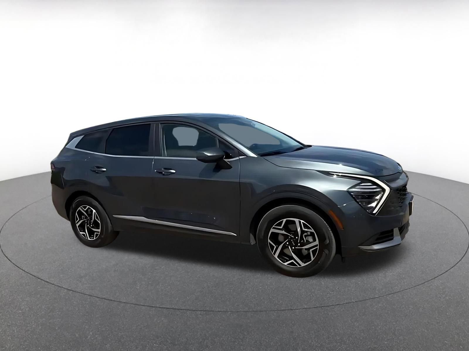 Thumbnail: 2025 Kia Sportage - 2