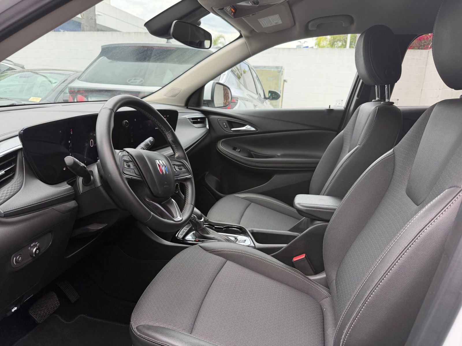 Thumbnail: 2025 Buick Encore GX - 24