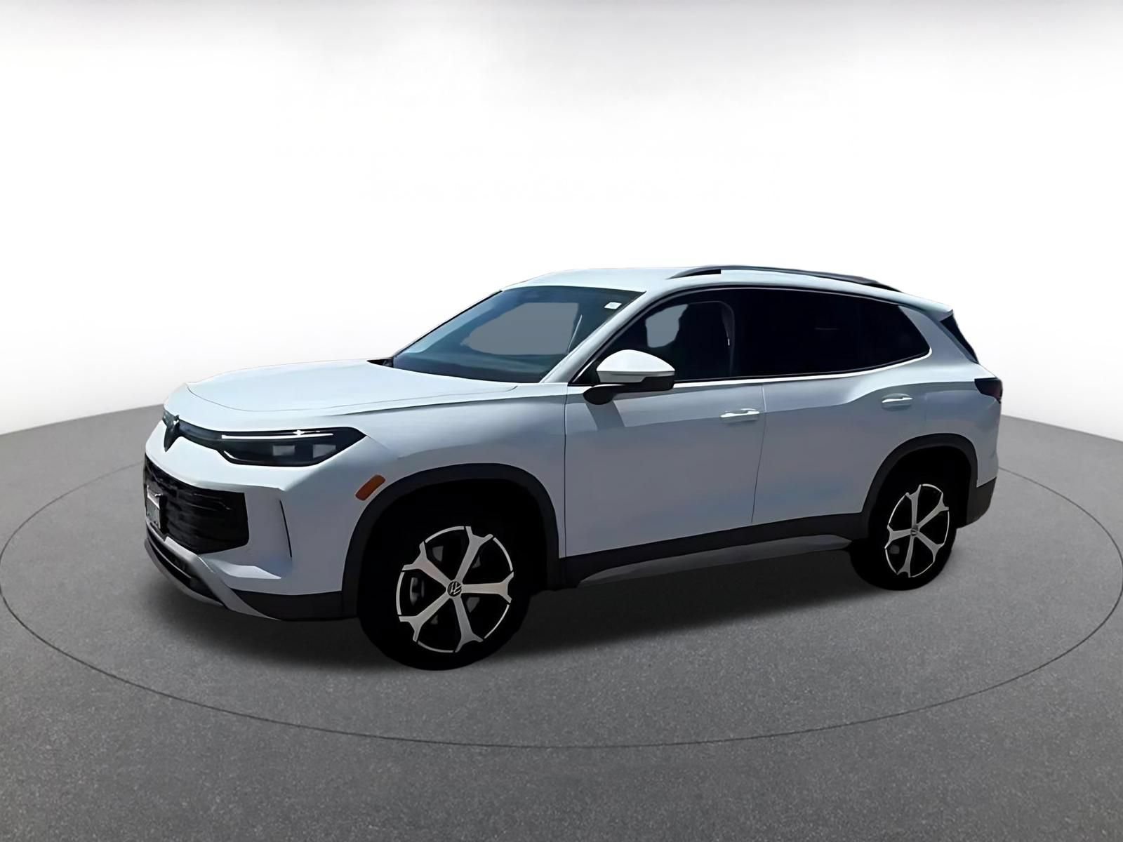 Thumbnail: 2026 Volkswagen Tiguan - 8