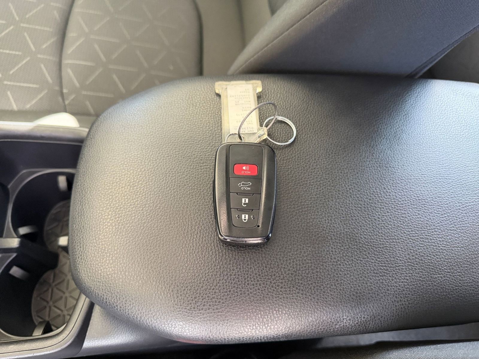 Thumbnail: 2025 Toyota RAV4 - 22