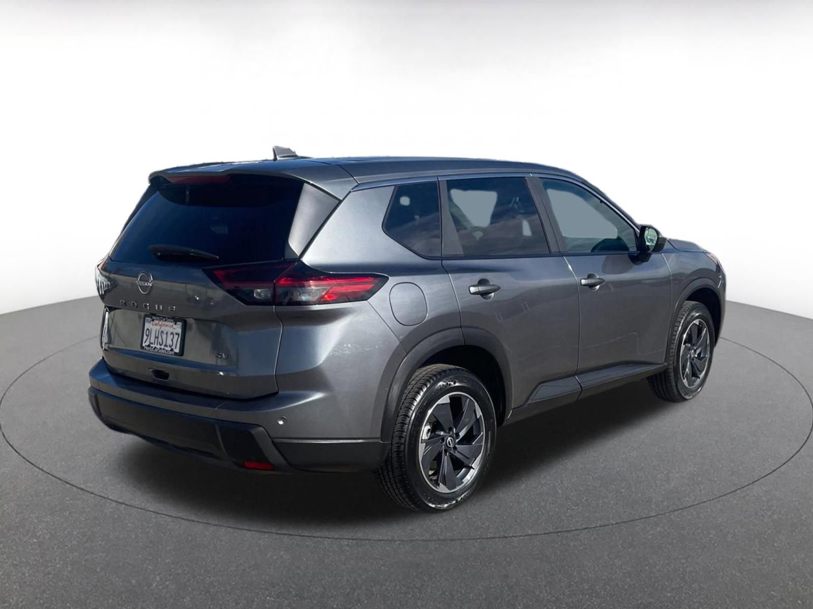 Thumbnail: 2024 Nissan Rogue - 12