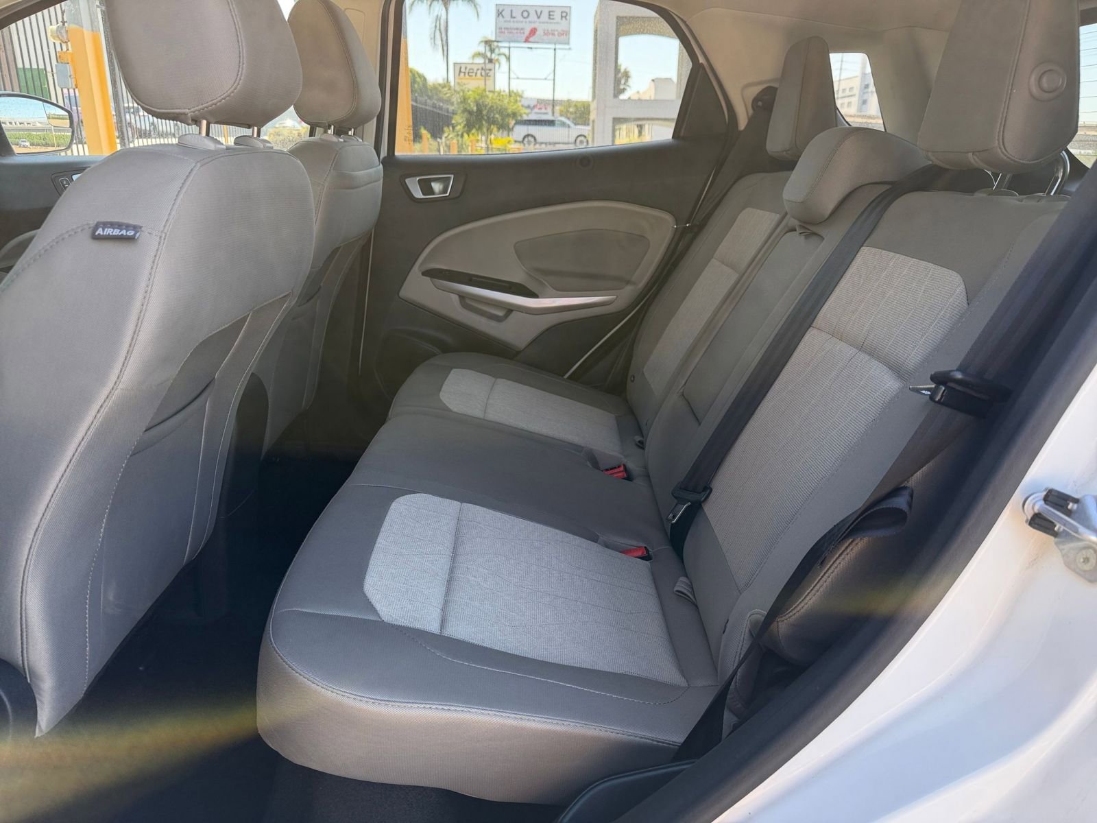 Thumbnail: 2019 Ford EcoSport - 24