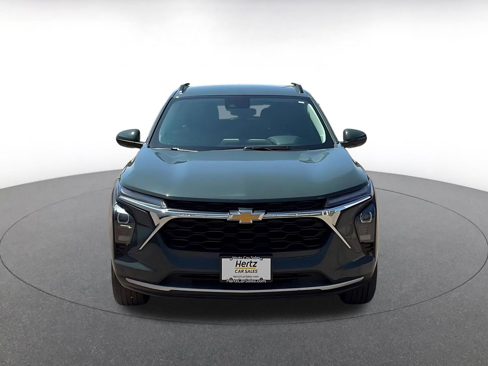 Thumbnail: 2025 Chevrolet Trax - 4