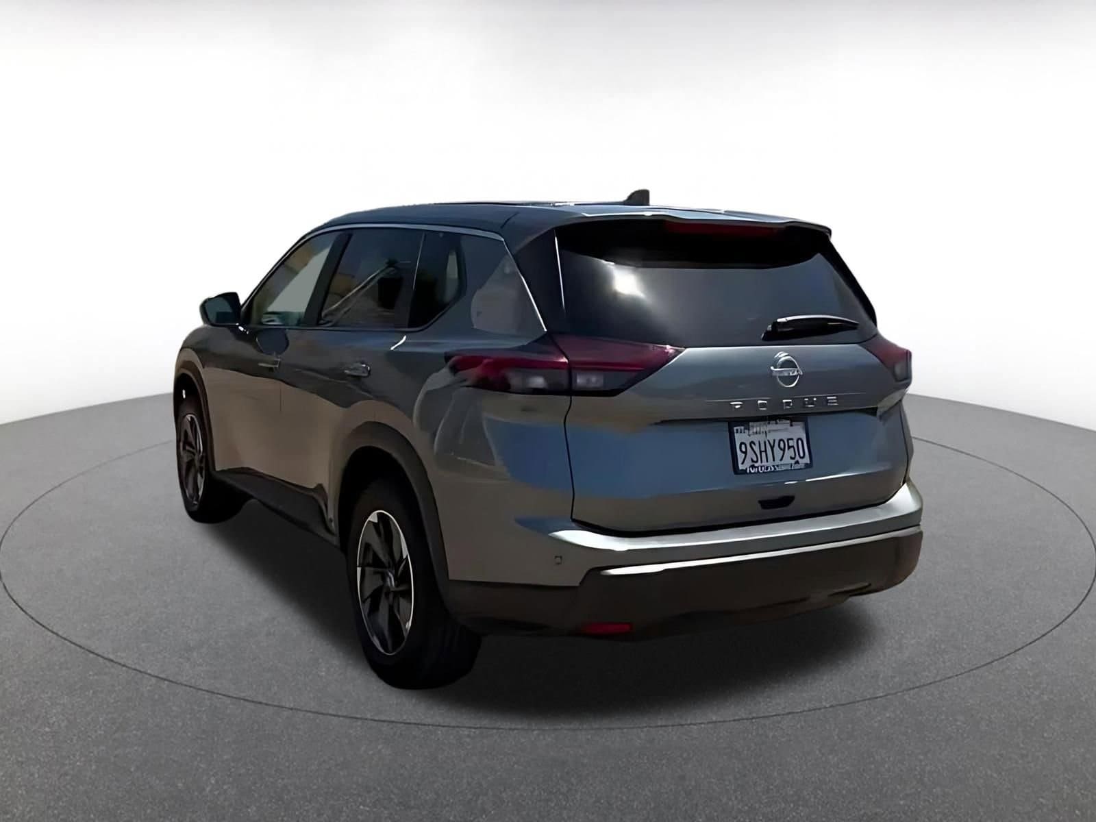 Thumbnail: 2025 Nissan Rogue - 11