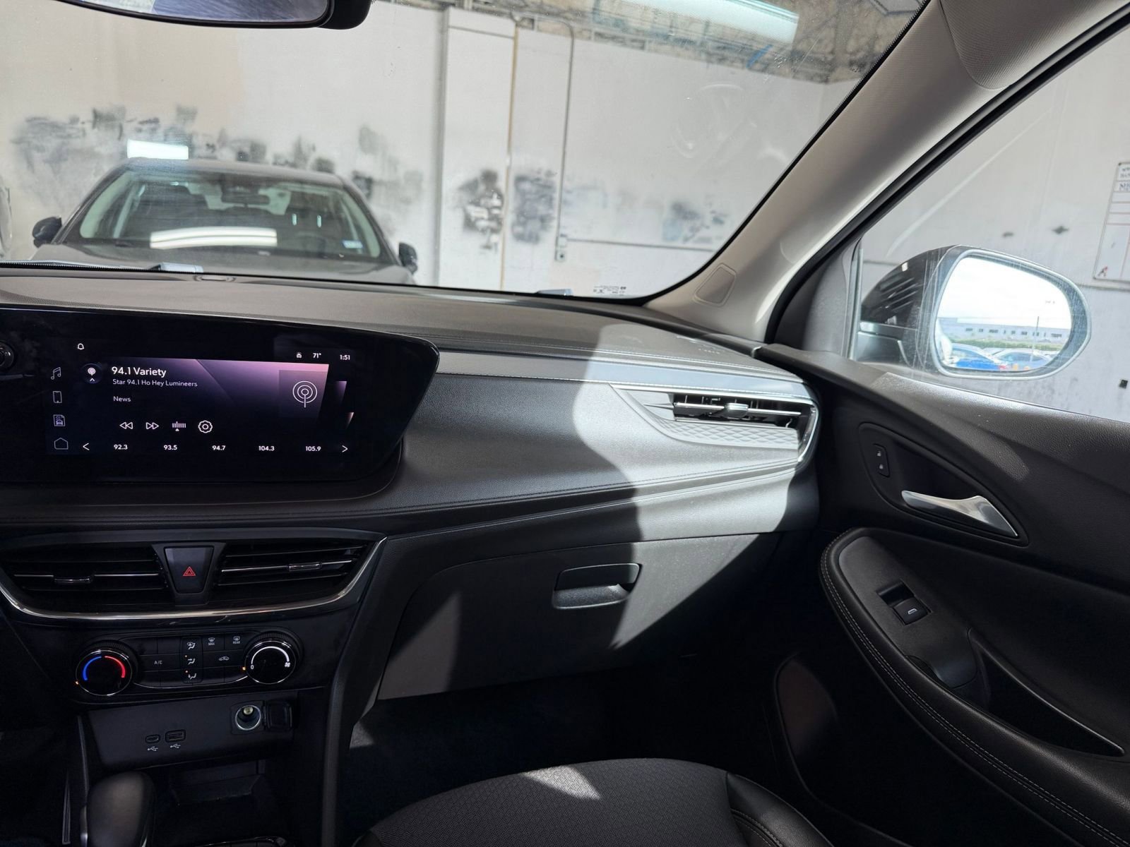 Thumbnail: 2025 Buick Encore GX - 33