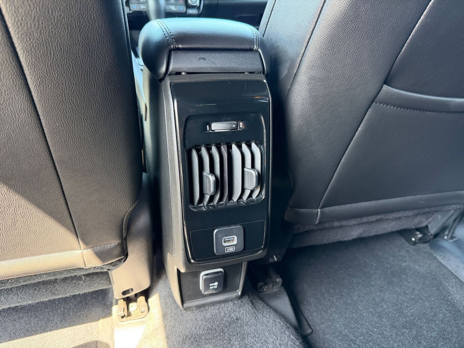 Thumbnail: 2025 Jeep Compass - 24