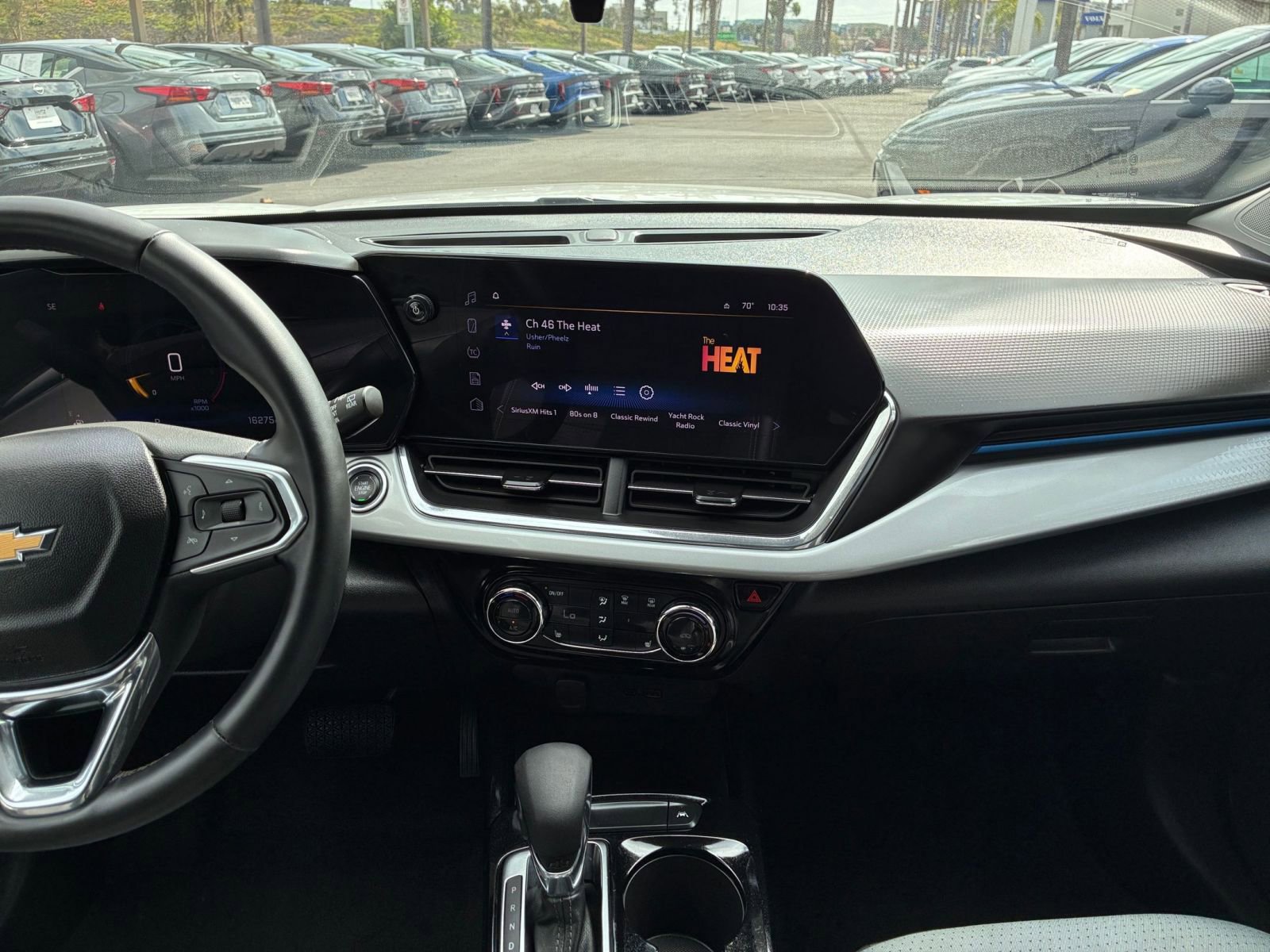 Thumbnail: 2025 Chevrolet Trax - 17