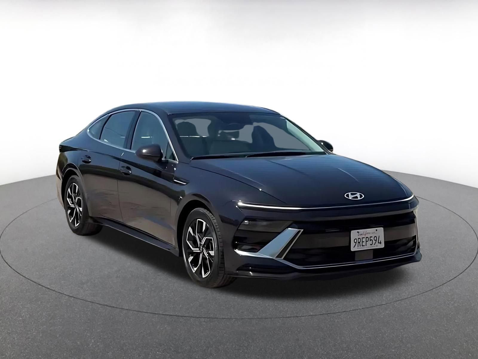 Thumbnail: 2025 Hyundai Sonata - 3