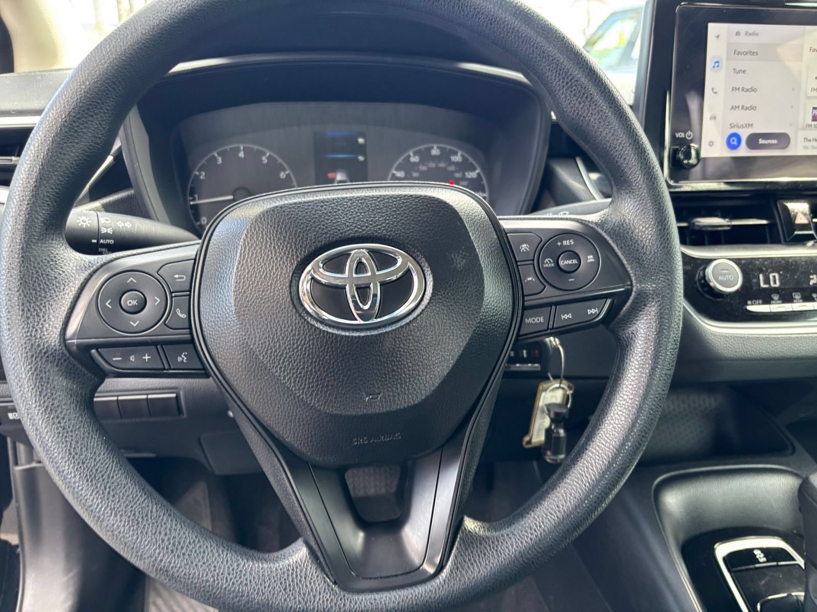 Thumbnail: 2025 Toyota Corolla - 21