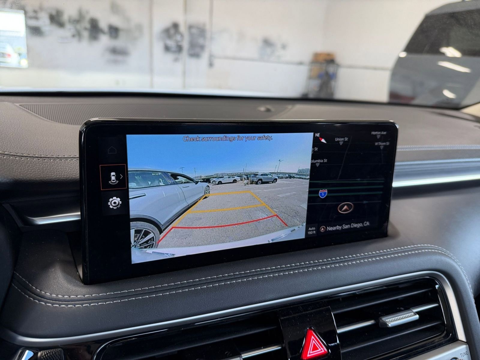 Thumbnail: 2025 Genesis G70 - 17