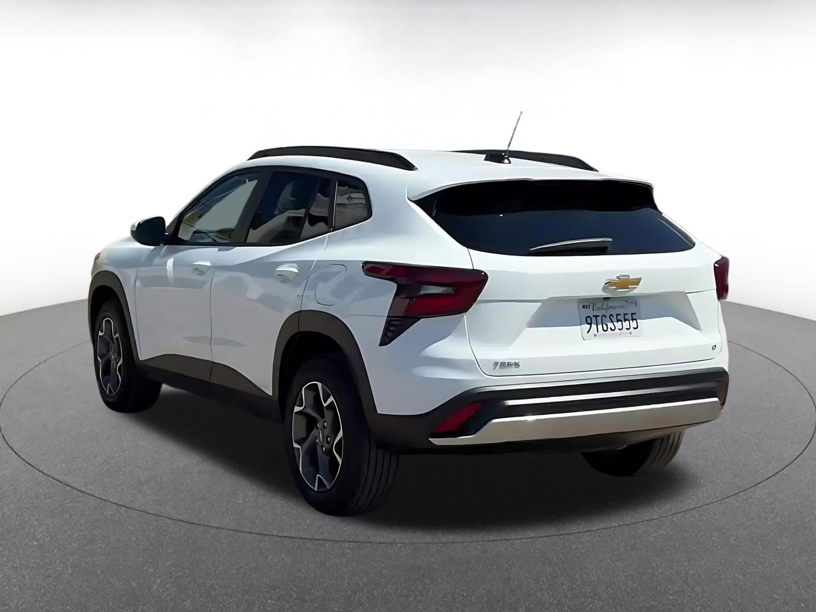 Thumbnail: 2025 Chevrolet Trax - 11