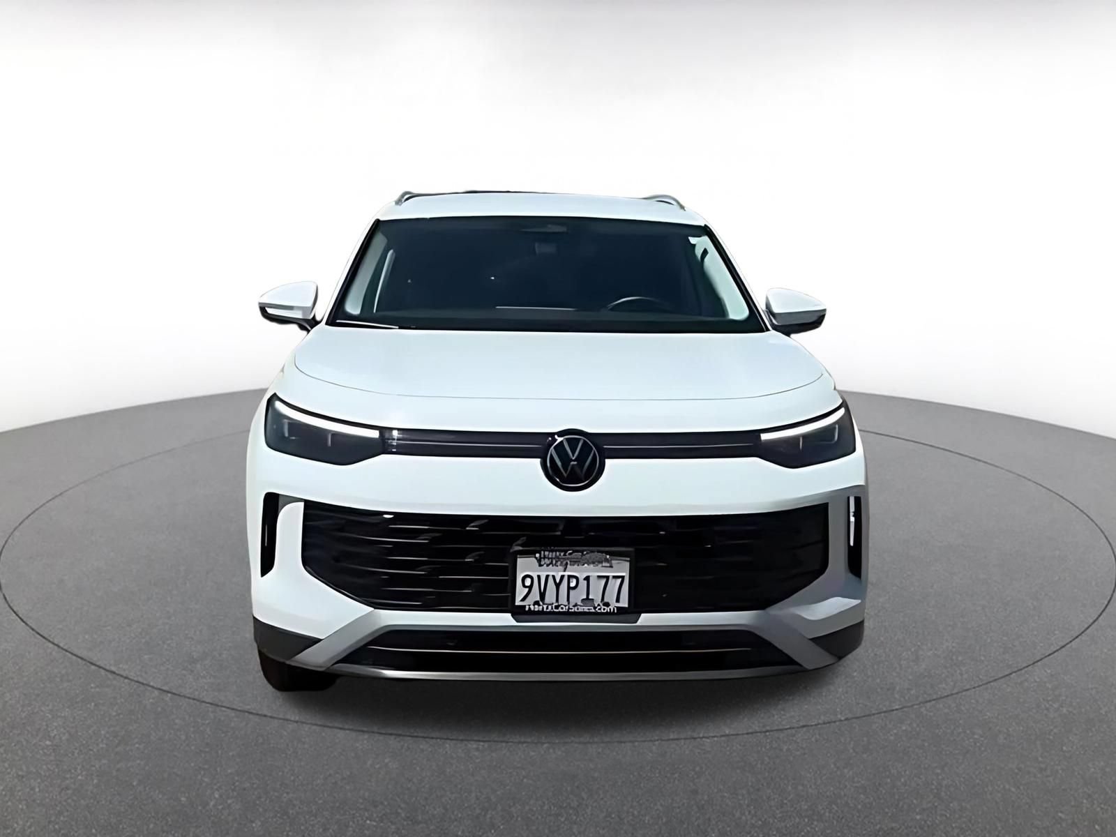 Thumbnail: 2026 Volkswagen Tiguan - 4