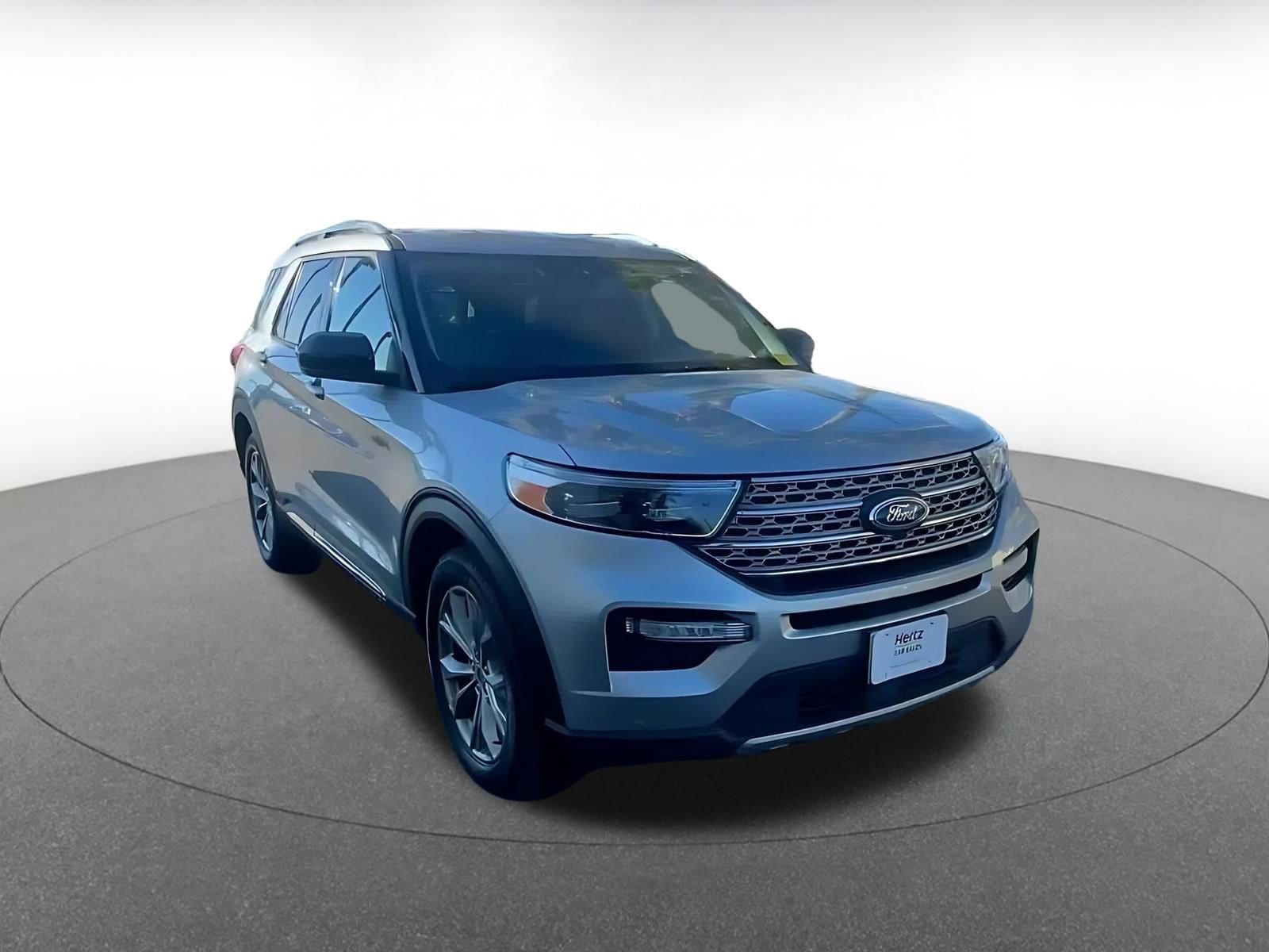Thumbnail: 2024 Ford Explorer - 3