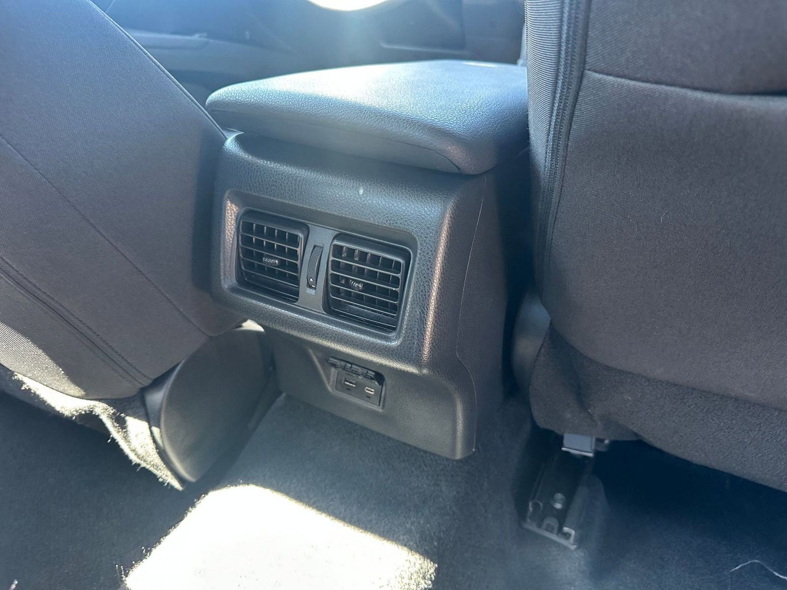 Thumbnail: 2025 Toyota Camry - 23