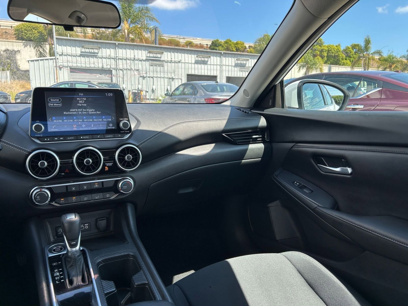 Thumbnail: 2024 Nissan Sentra - 33