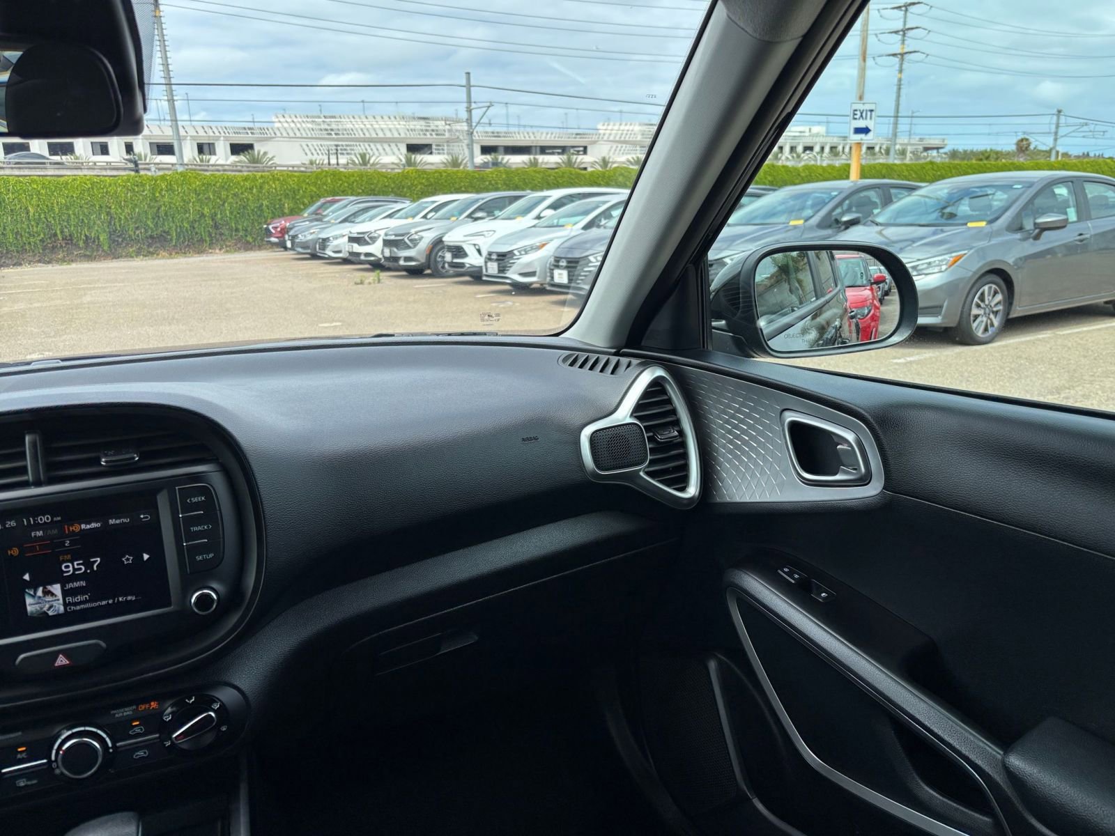 Thumbnail: 2025 Kia Soul - 33