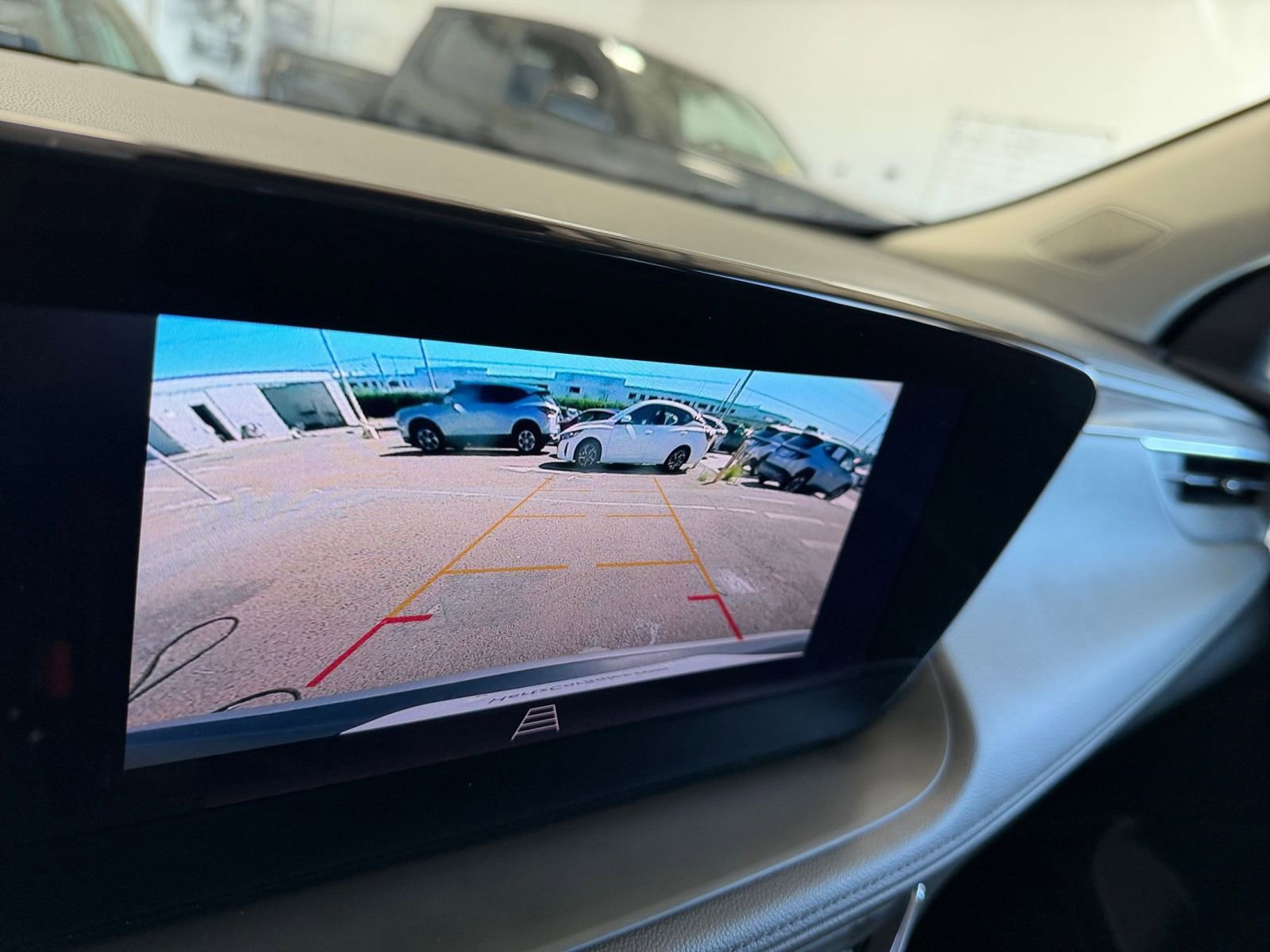 Thumbnail: 2025 Buick Encore GX - 17