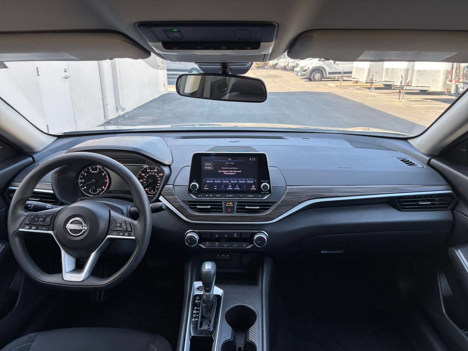 Thumbnail: 2025 Nissan Altima - 33