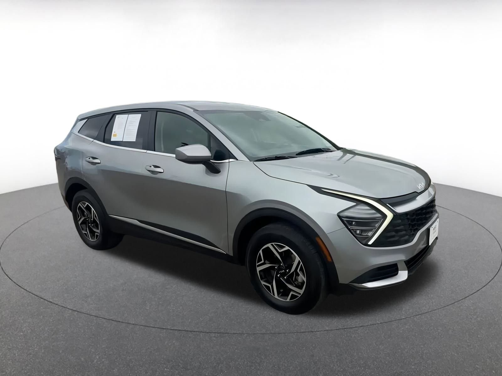 Thumbnail: 2024 Kia Sportage - 2