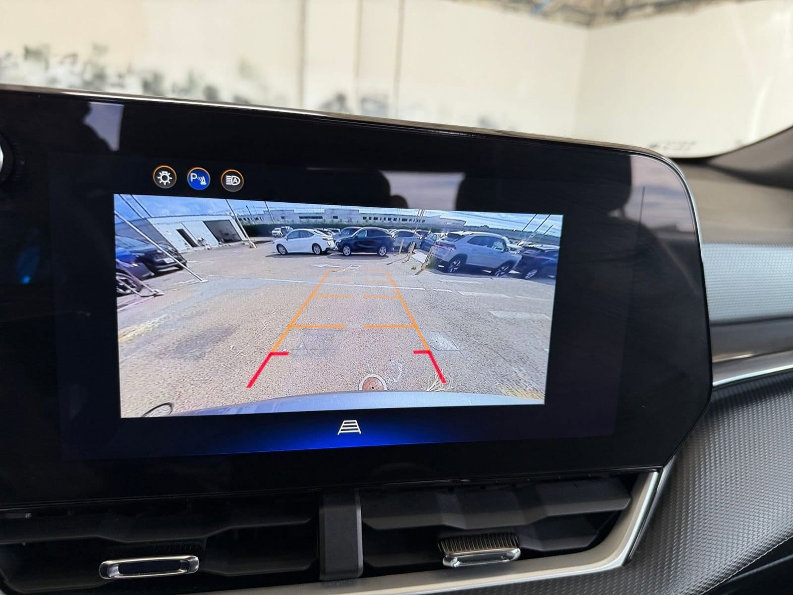 Thumbnail: 2025 Chevrolet Equinox - 17