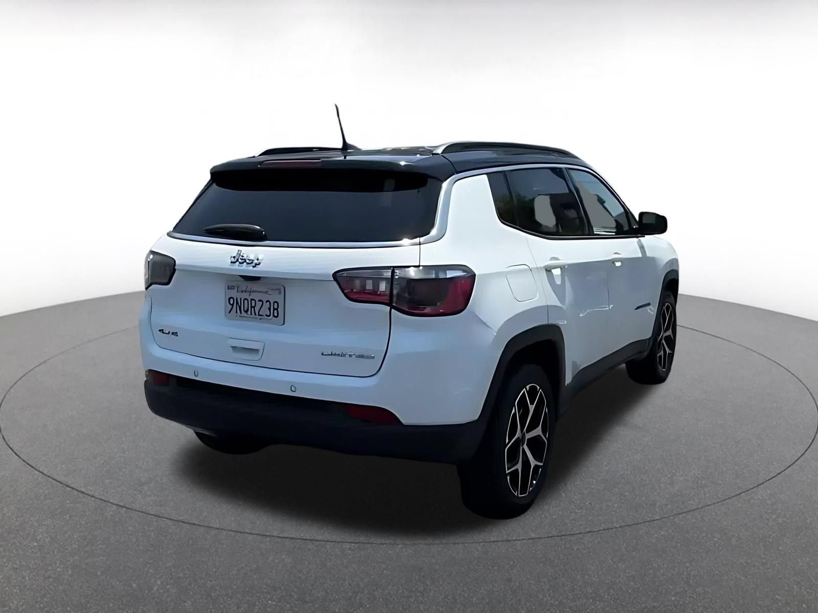 Thumbnail: 2025 Jeep Compass - 14