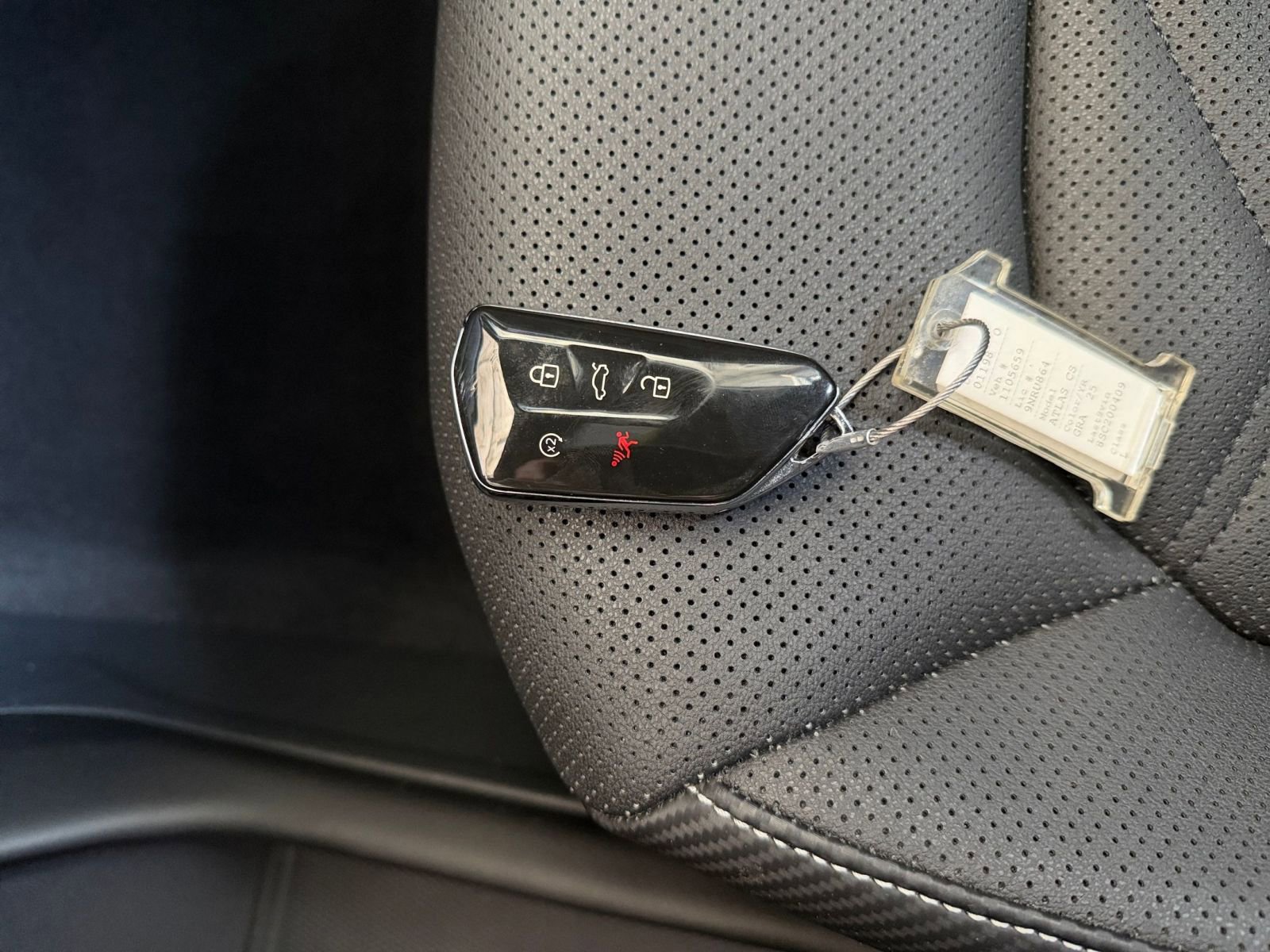 Thumbnail: 2025 Volkswagen Atlas - 22