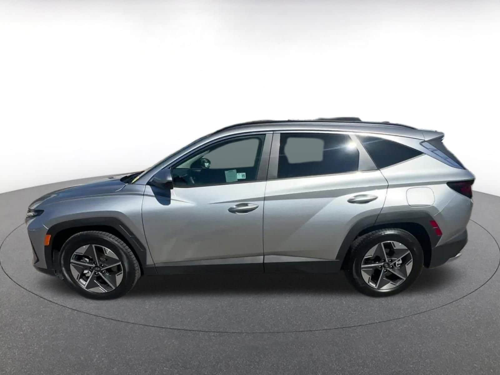 Thumbnail: 2025 Hyundai Tucson - 9